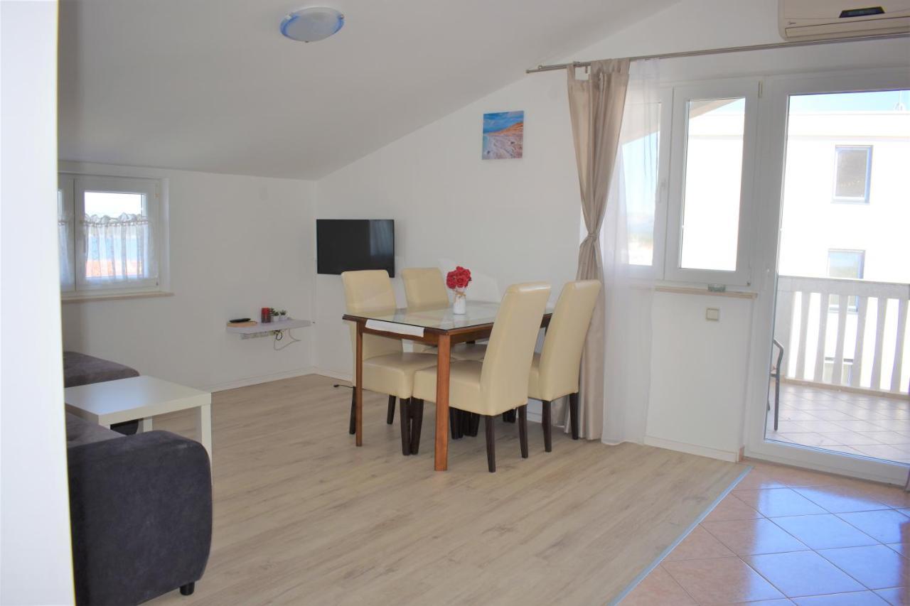 Janja Apartment