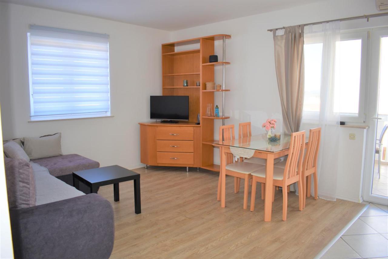 Apartment Janja