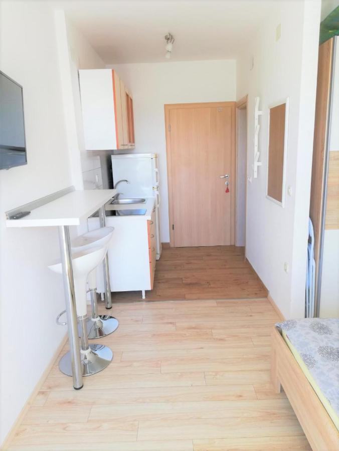 Janja Apartment Murter